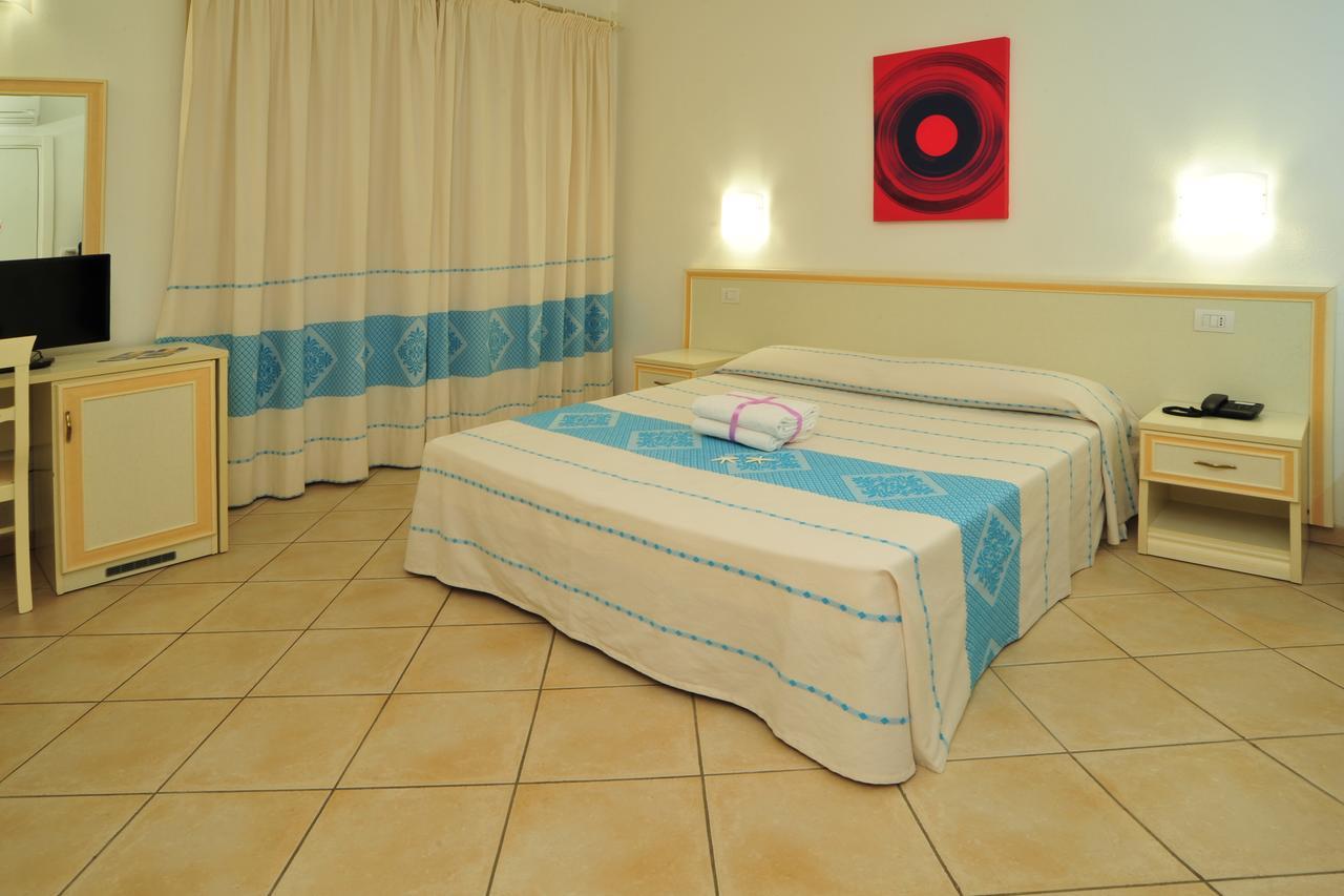Hotel Stella Marina Сан-Теодоро Экстерьер фото